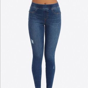 SPANX DISTRESSED SKINNY JEANS